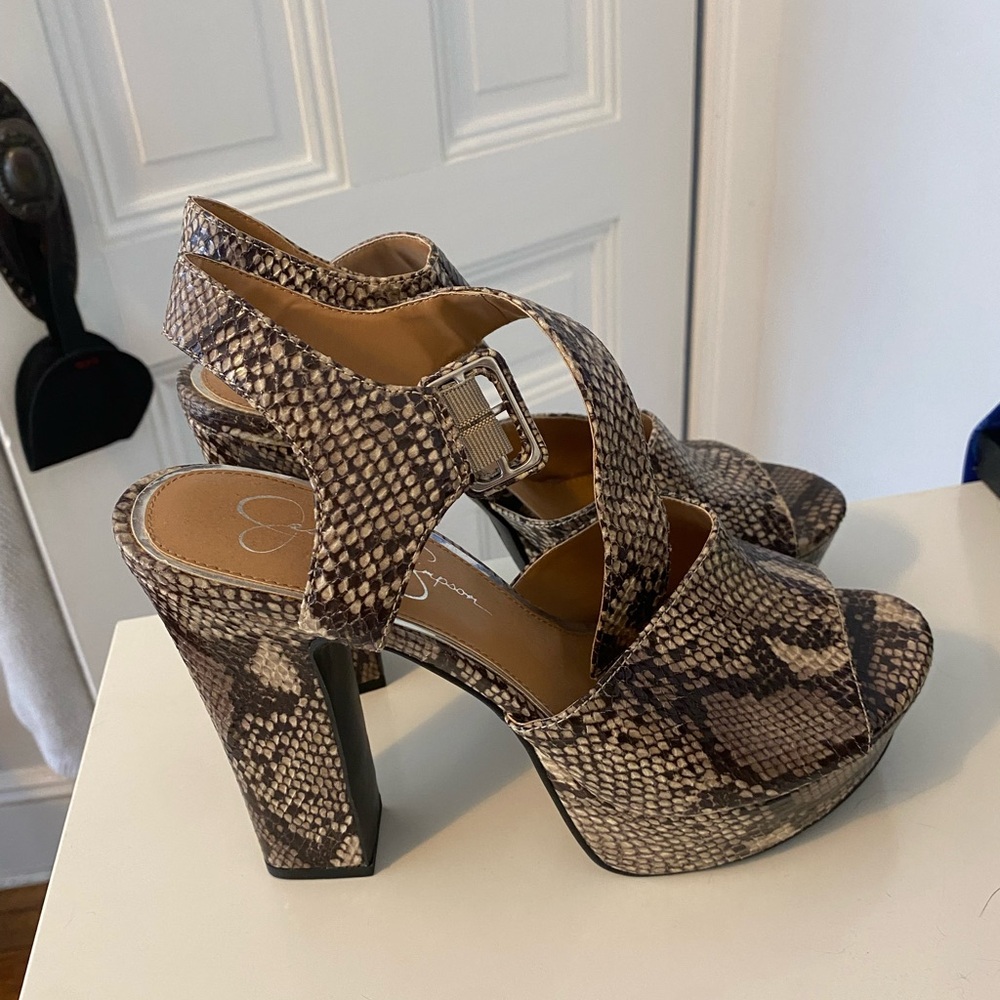 Jessica Simpson heels
